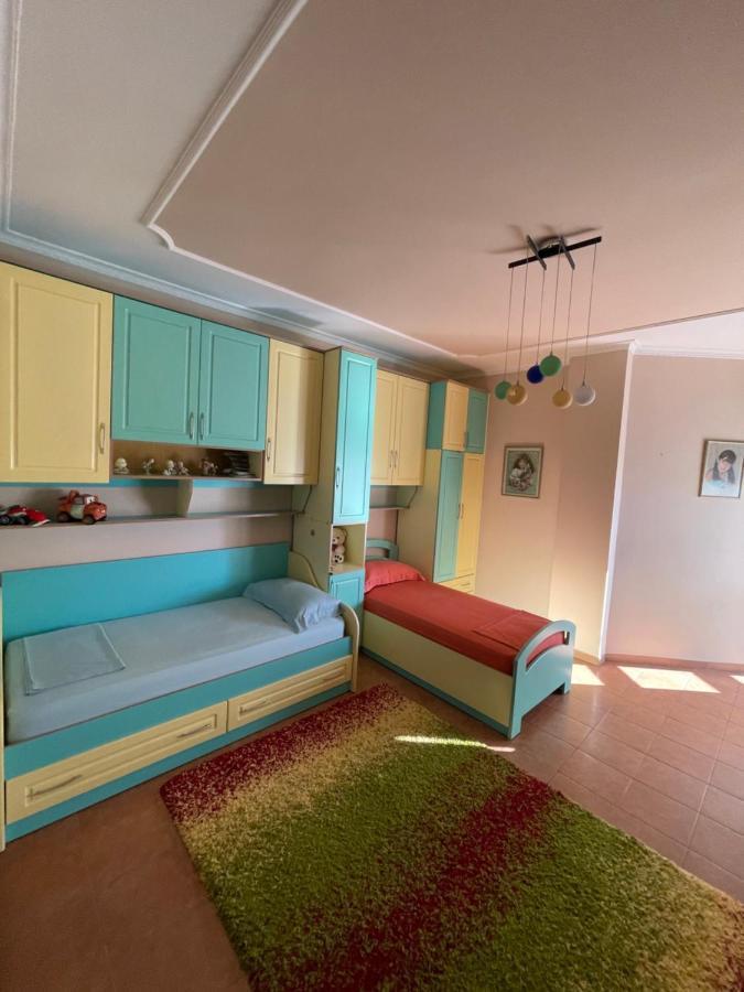 Luxury Center Apartment Tirana Exterior foto